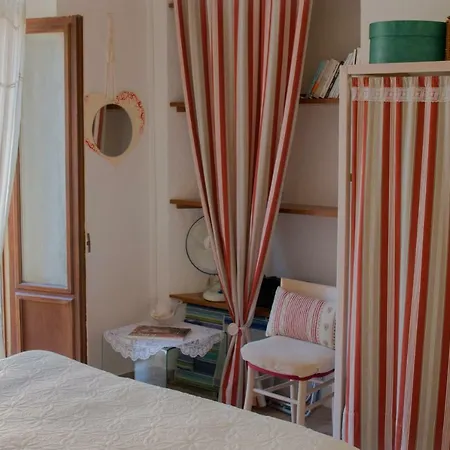 Semesterbostad La Casa Di Giulino Mezzegra