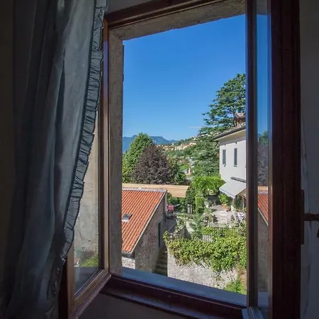 La Casa Di Giulino Mezzegra
